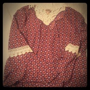Women’s peasant top